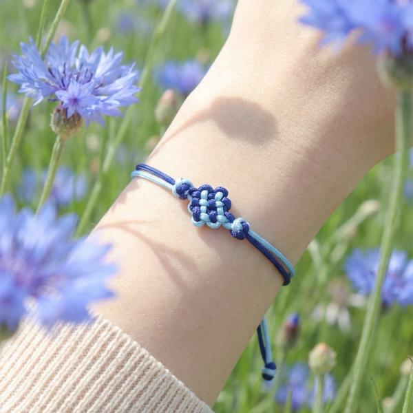 Pyunkang Yul Barrier Knot Bracelet