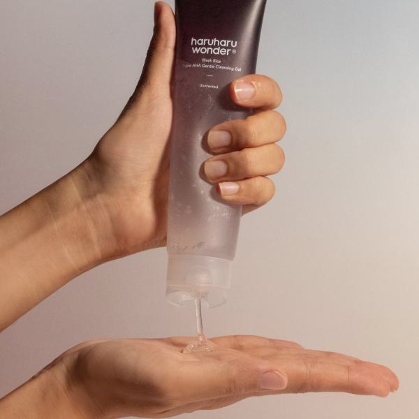 Black Rice Triple AHA Gentle Cleansing Gel (Unscented)