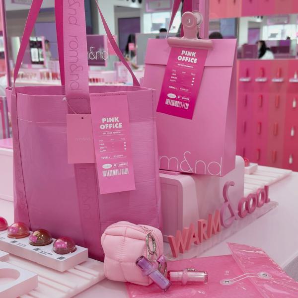PINK OFFICE POUCH