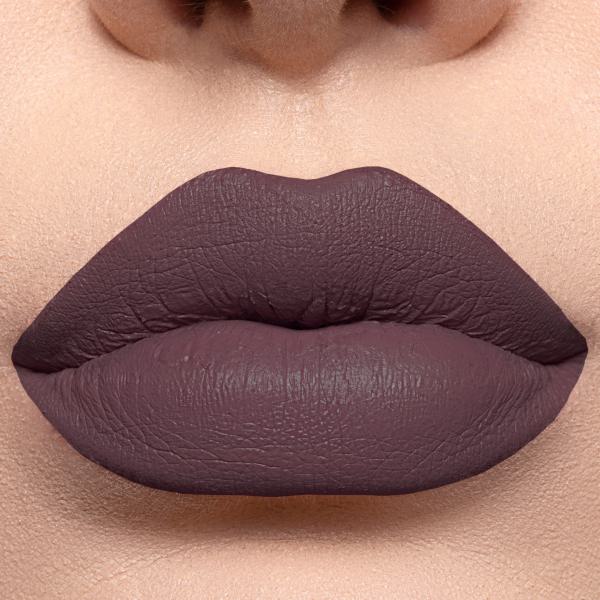 Long Lasting Liquid Lipstick - Amsterdam