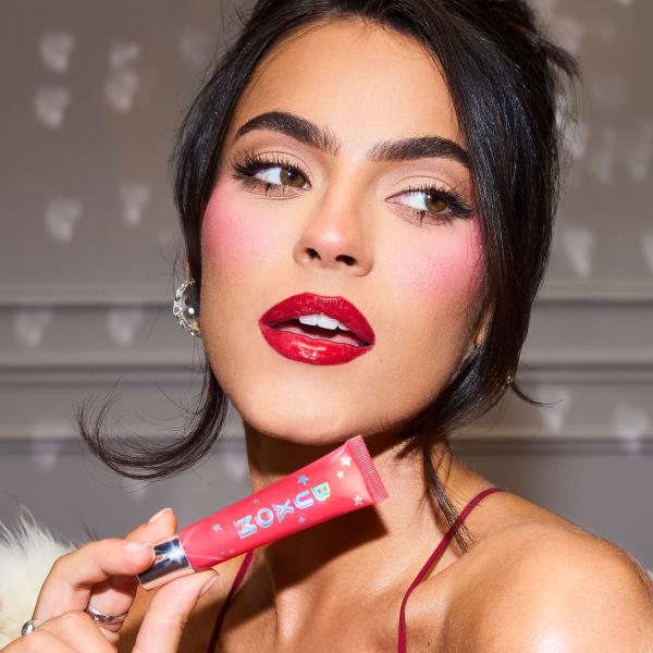 Power-Full Plumping Peptide Lip Tint in Reddy to Dance