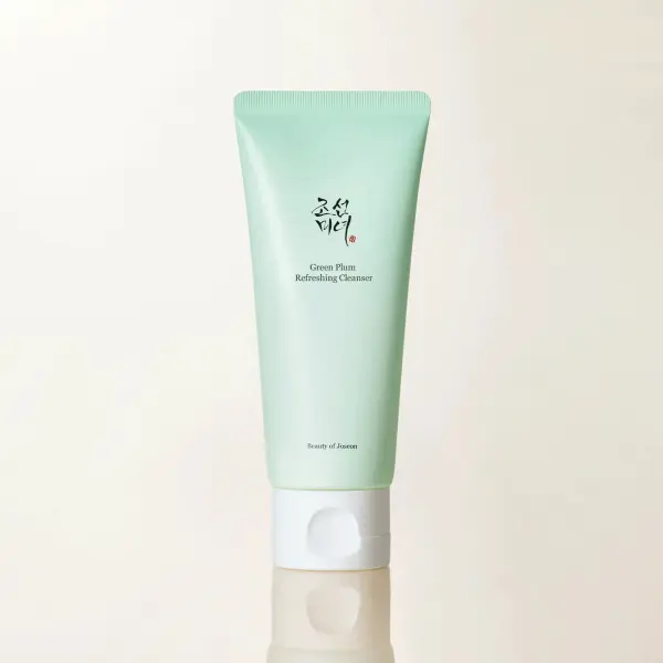 Green Plum Refreshing Cleanser