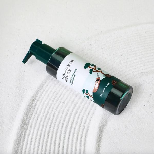 Pine Cica Deep Pore Cleansing Oil 200ml