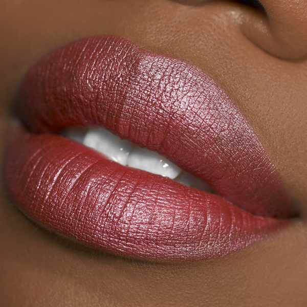 Long Lasting Liquid Lipstick - Plumas