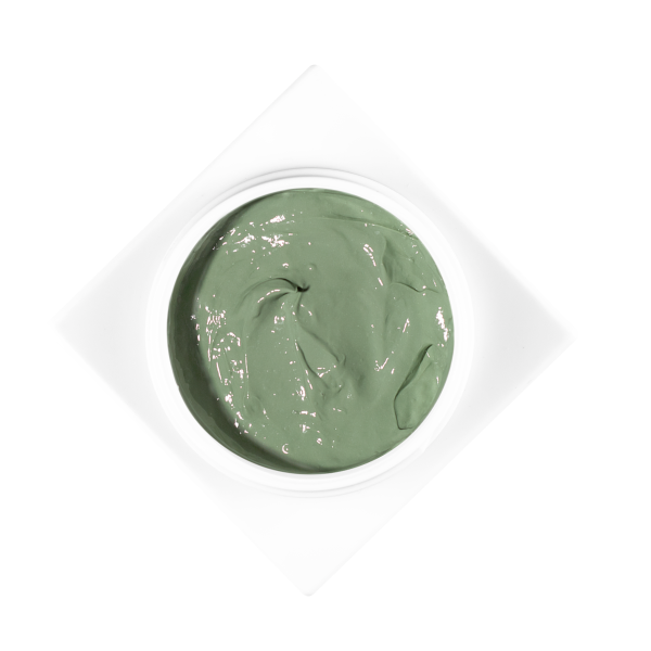 Revitalizing Clay Mask
