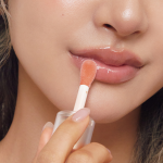 Vita Glow Lip Oil - Cozy Fig