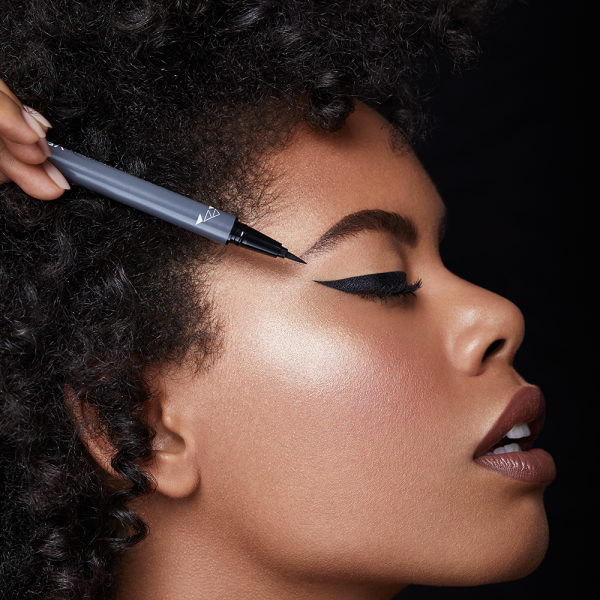 Verified Liquid Liner - Black